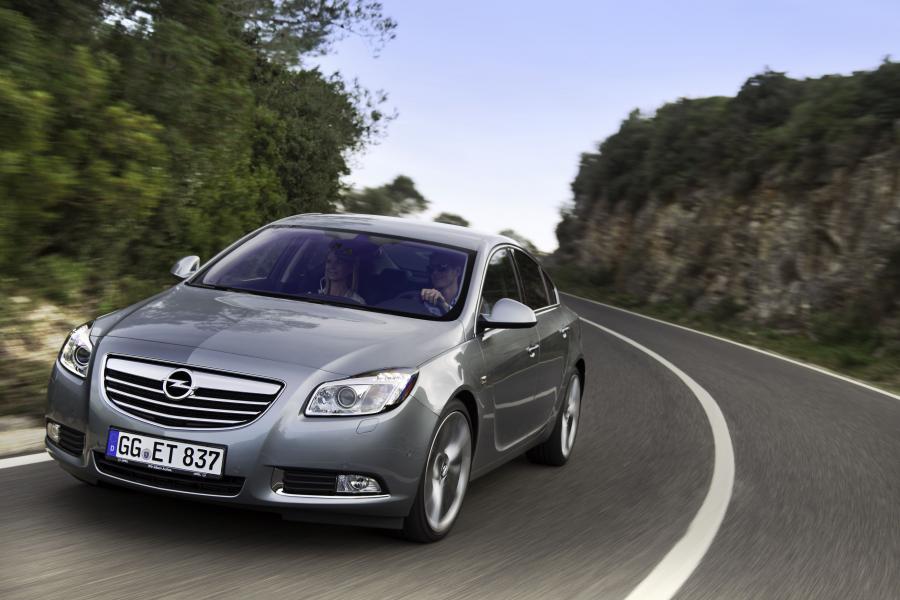  Opel Insignia BiTurbo CDTI 2012 года  (фото 21 из 34)